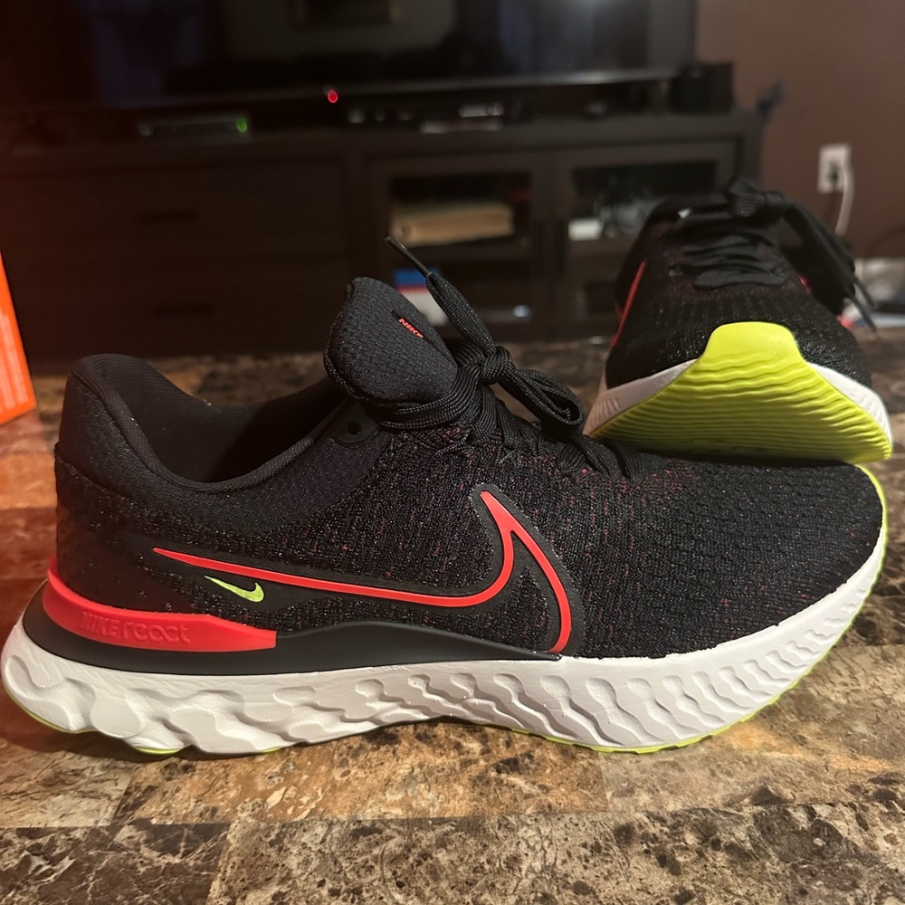 Nike React Infinity Run Flyknit 3 Men's Road Running Shoes Mens Size 11